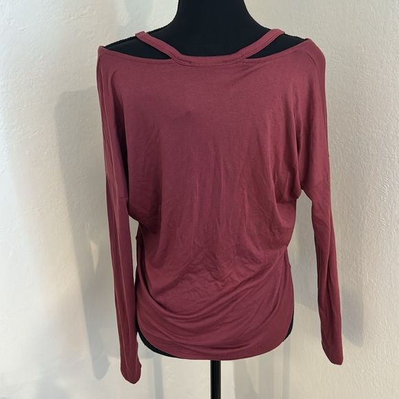 BNWT Express Mauve Top - Picture 5 of 8
